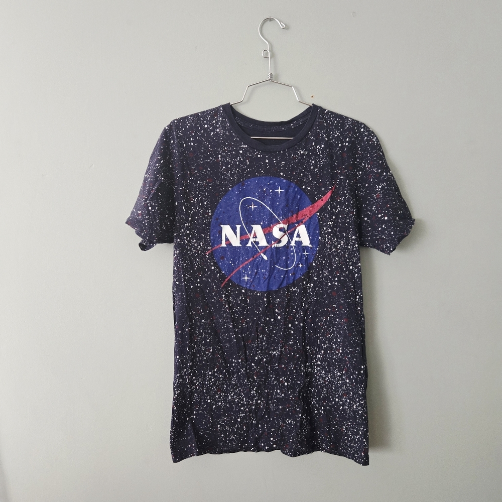 Buzz Aldrin Navy Nasa Stars Tee, size Medium